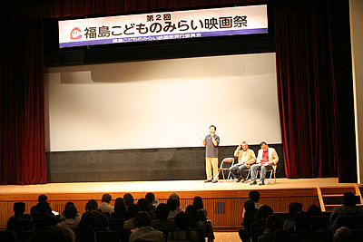 http://www.mirai-cinema.jp/image/img_100921-10.jpg