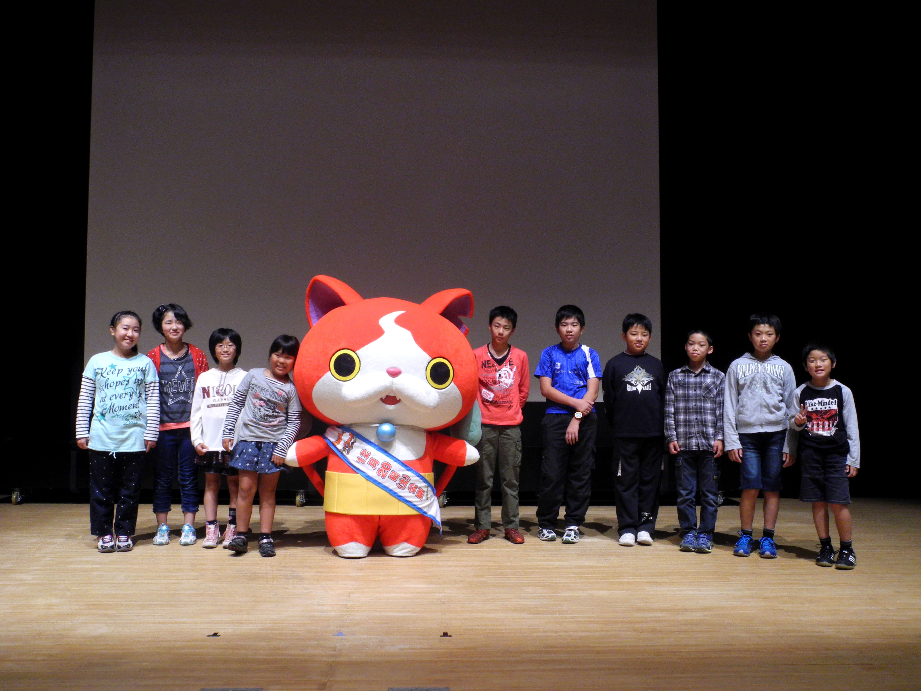 http://www.mirai-cinema.jp/img/DSCN9044.JPG